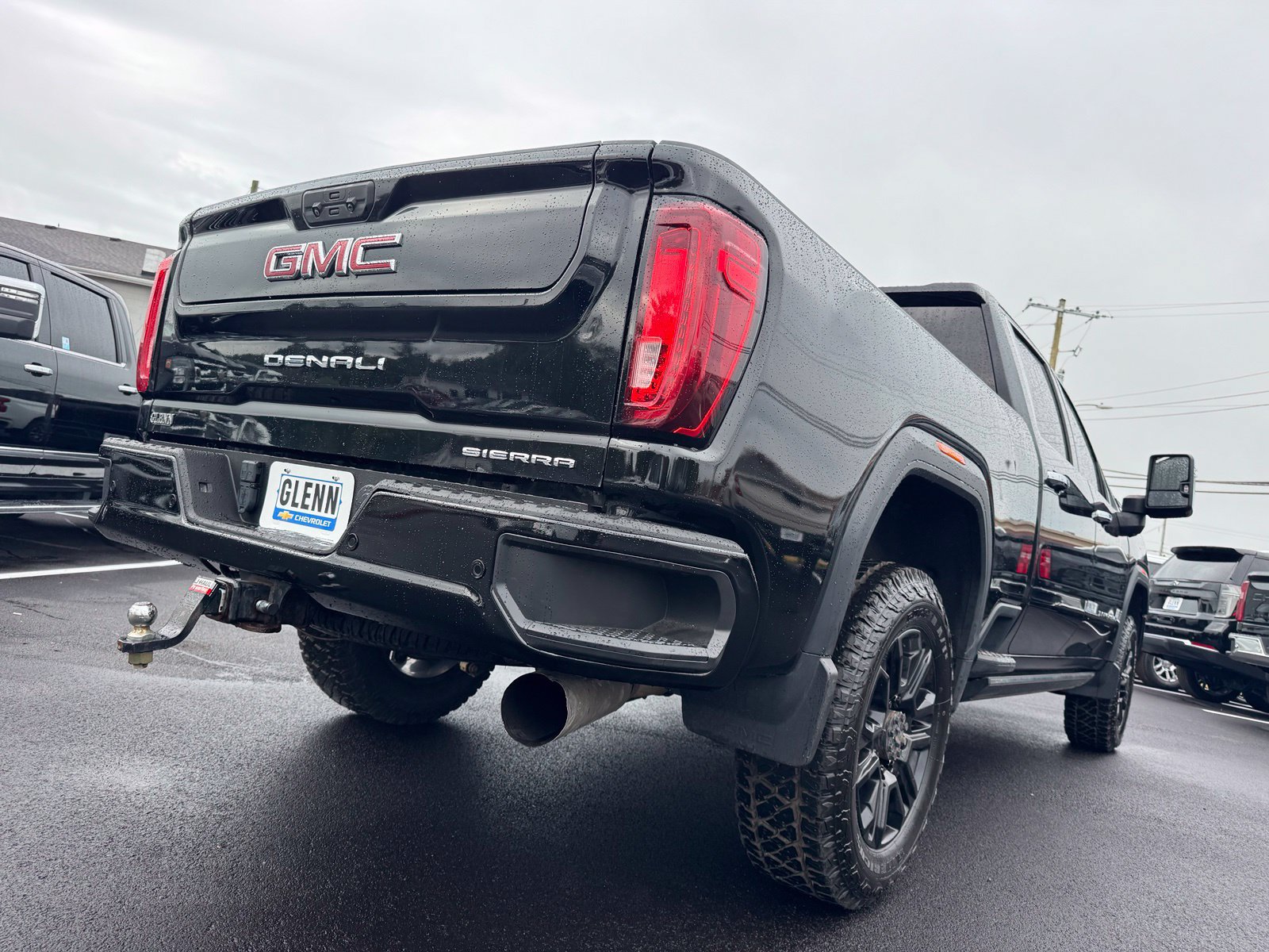 Used 2021 GMC Sierra 2500 Denali w/ Denali Black Diamond Edition AWD/4WD image 43