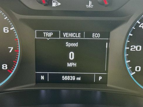Used 2025 Chevrolet Malibu LT FWD image 16