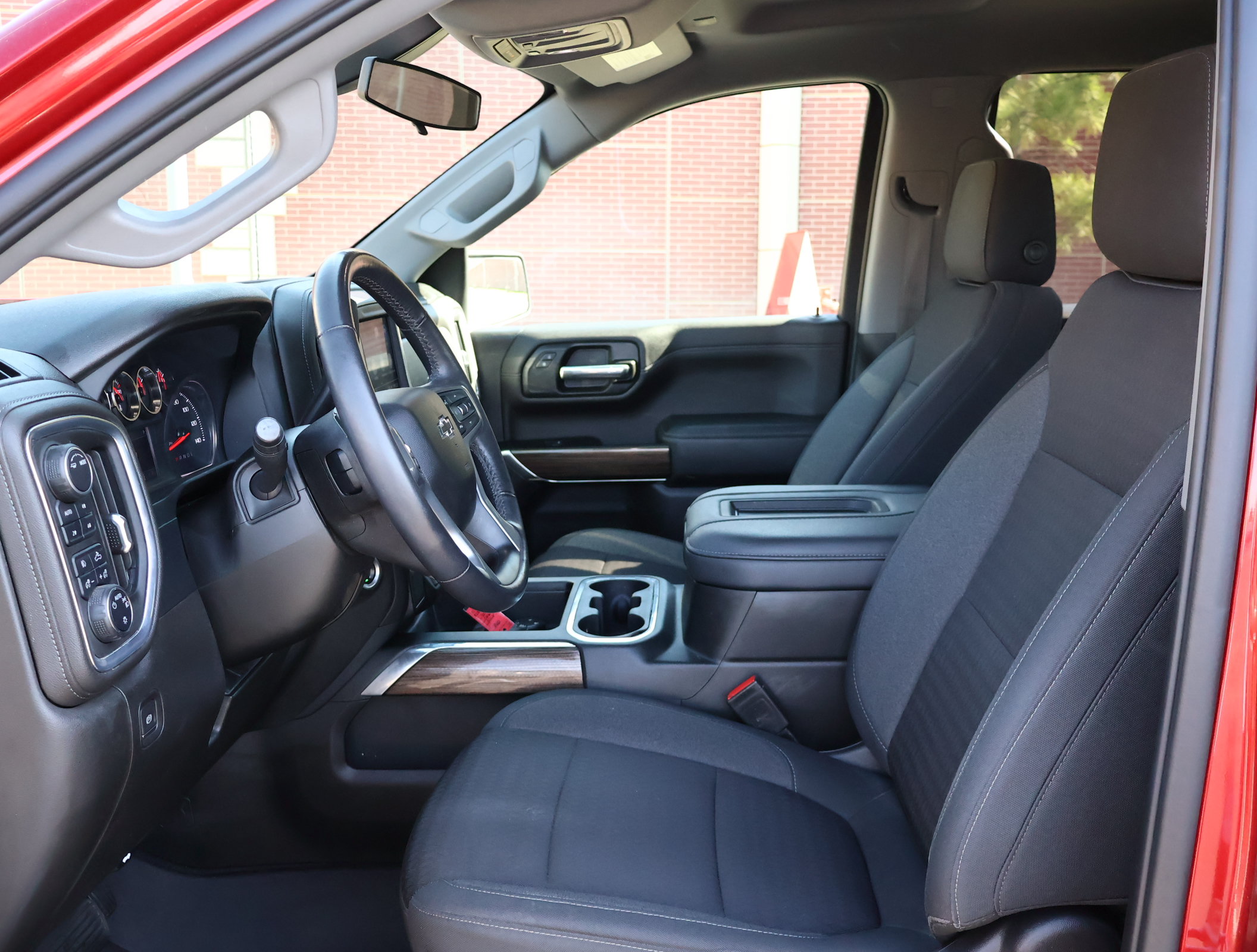 Used 2022 Chevrolet Silverado 1500 RST AWD/4WD image 10