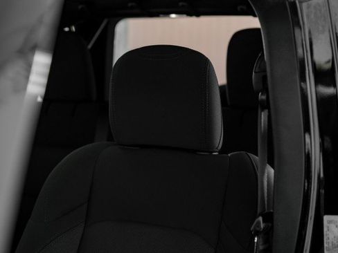 Used 2022 Jeep Wrangler Unlimited Sport image 25