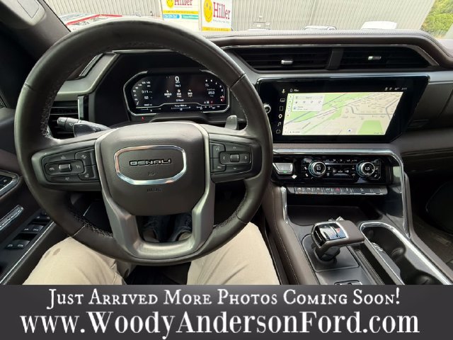 Used 2025 GMC Sierra 1500 Denali w/ Technology Package AWD/4WD image 9