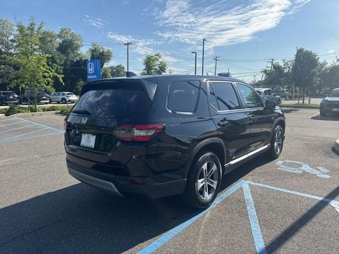 Used 2023 Honda Pilot EX-L image 8
