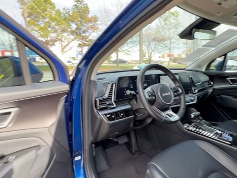 Used 2023 Kia Sportage EX image 33