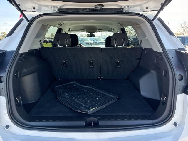 Used 2019 GMC Terrain SLE w/ Driver Convenience Package FWD image 25