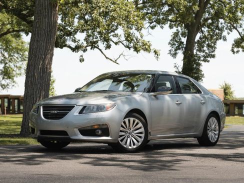 Used 2010 Saab 9-5 Aero AWD/4WD image 7
