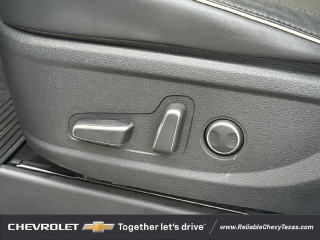 Used 2025 Hyundai Palisade SEL FWD image 29