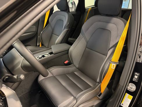 New 2026 Volvo XC60 T8 Polestar image 21