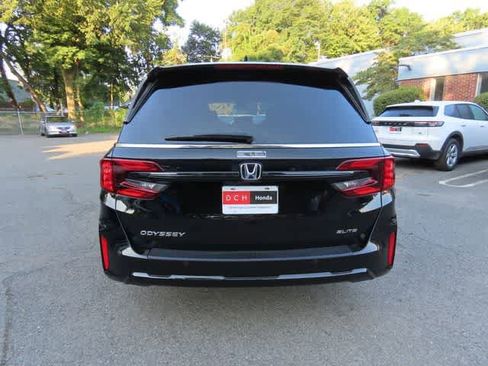 New 2026 Honda Odyssey Elite image 5