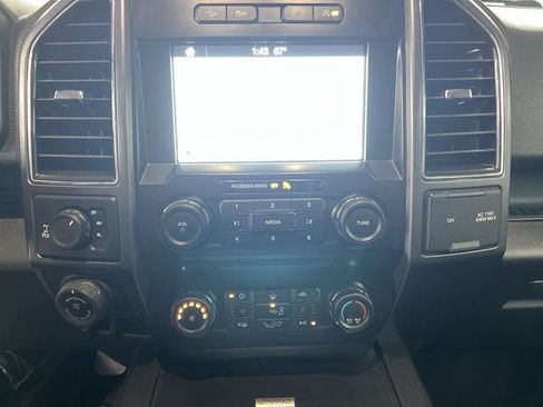 Used 2018 Ford F150 XLT w/ Equipment Group 302A Luxury AWD/4WD image 18