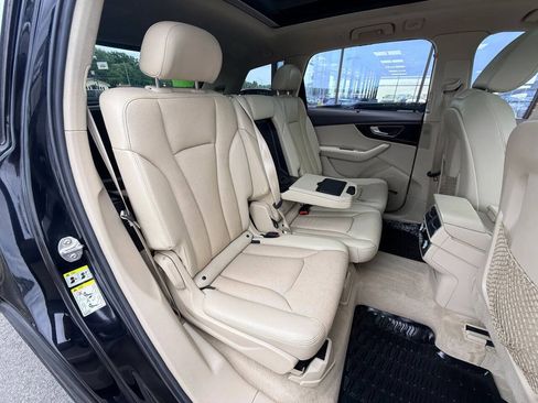 Used 2017 Audi Q7 2.0T Premium Plus w/ Premium Plus Package AWD/4WD image 19