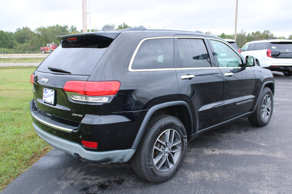 Used 2017 Jeep Grand Cherokee Limited AWD/4WD image 17