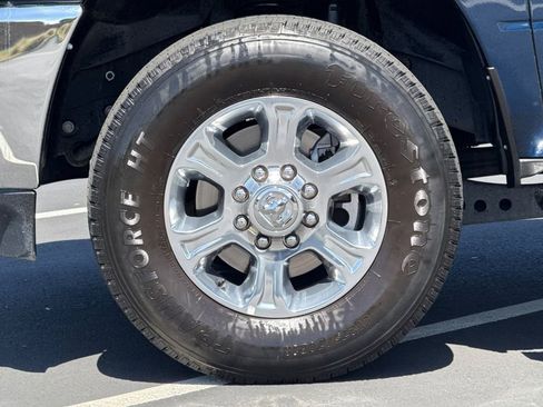 Used 2024 RAM 2500 Big Horn AWD/4WD image 15