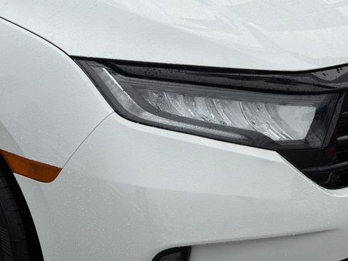 Certified 2023 Honda Odyssey Sport image 10