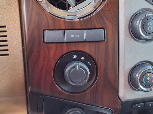 Used 2013 Ford F350 Lariat w/ Lariat Ultimate Pkg image 20