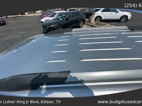 Used 2020 GMC Acadia SLT FWD image 13