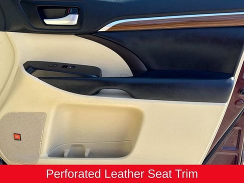 Used 2019 Toyota Highlander Limited Platinum image 19