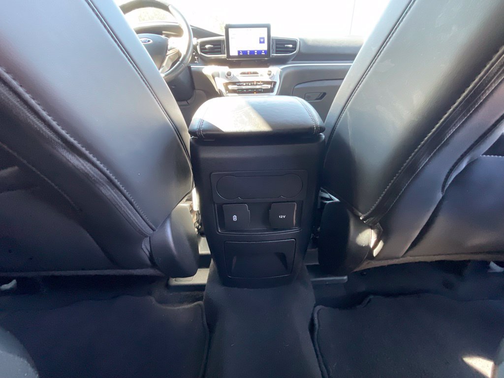Used 2023 Ford Explorer XLT w/ Equipment Group 202A AWD/4WD image 26