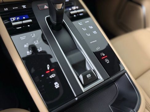 New 2026 Porsche Macan S AWD/4WD image 26