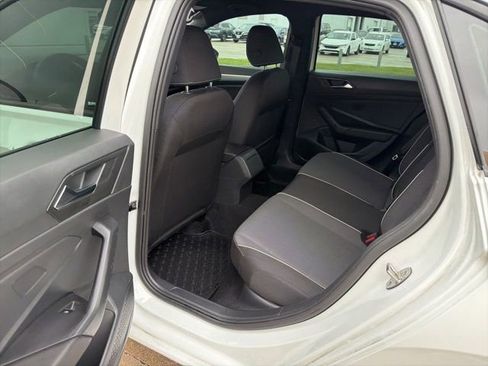 Used 2025 Volkswagen Jetta Sport FWD image 17