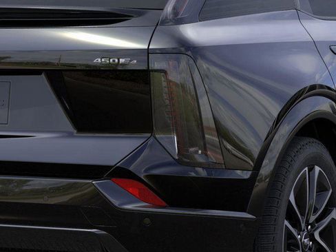 New 2026 Cadillac Optiq Sport 1 w/ LPO, Floor Liner Package image 11