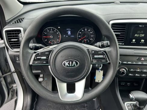 Used 2021 Kia Sportage LX FWD image 19