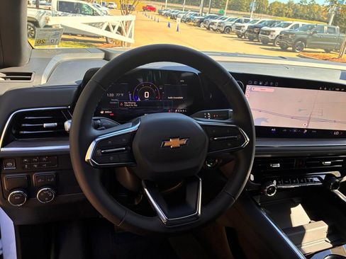 New 2026 Chevrolet Suburban LS w/ LPO, Dark Essentials Package image 30