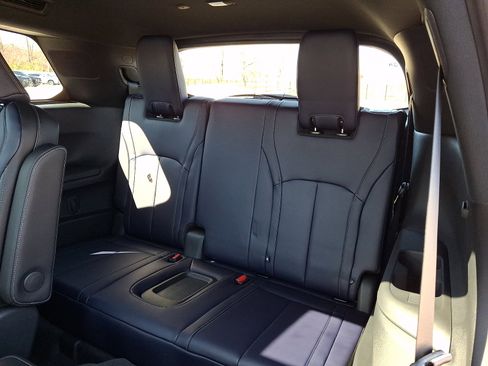 New 2026 INFINITI QX60 Sport image 6