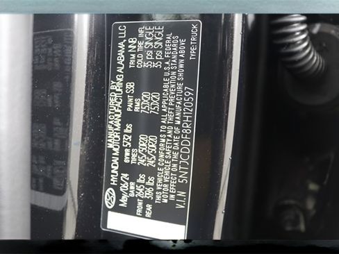 Used 2024 Hyundai Santa Cruz Night image 17