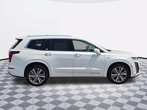 Certified 2024 Cadillac XT6 Premium Luxury AWD/4WD image 8