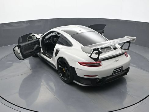 Certified 2019 Porsche 911 GT2 RS w/ Weissach Package RWD image 25