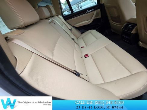 Used 2017 BMW X3 xDrive28i AWD/4WD image 18