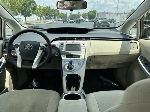 Used 2012 Toyota Prius Three FWD image 29