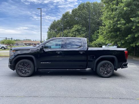 Used 2022 GMC Sierra 1500 Denali Ultimate AWD/4WD image 6