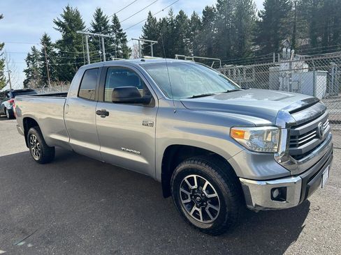 Used 2014 Toyota Tundra SR5 w/ TRD Off Road Package image 3