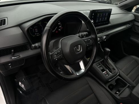 Used 2025 Honda CR-V Sport-L image 16