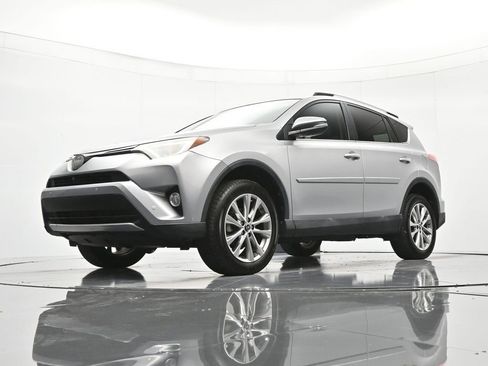 Used 2016 Toyota RAV4 Limited w/ Advanced Technology Package FWD image 36