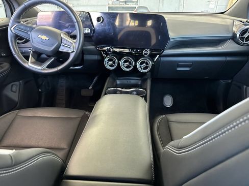 Used 2024 Chevrolet Blazer EV LT AWD/4WD image 5