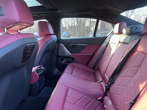 Certified 2024 BMW 530i xDrive w/ Premium Package image 20