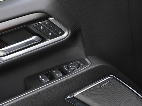 Used 2024 GMC Sierra 2500 Denali w/ Denali Reserve Package image 29