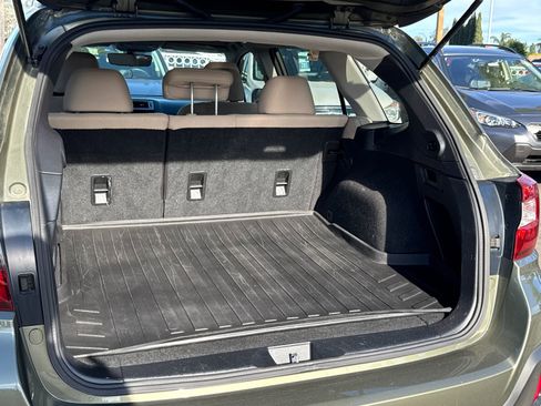 Used 2018 Subaru Outback 2.5i image 9