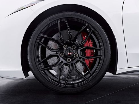 Used 2023 Chevrolet Corvette Z06 w/ Engine Appearance Package RWD image 3