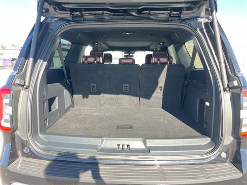 Used 2023 Ford Expedition Max Limited image 28