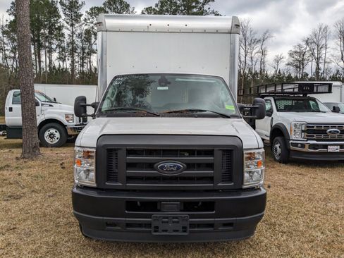 New 2024 Ford E-450 and Econoline 450 Super Duty w/ Driver's Safety Package image 8