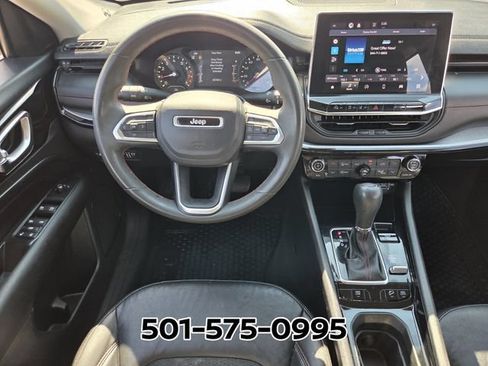 Used 2022 Jeep Compass Trailhawk AWD/4WD image 12