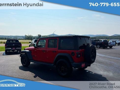 Used 2022 Jeep Wrangler Unlimited Sport AWD/4WD image 5