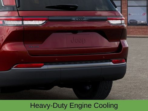 New 2026 Jeep Grand Cherokee Laredo image 14