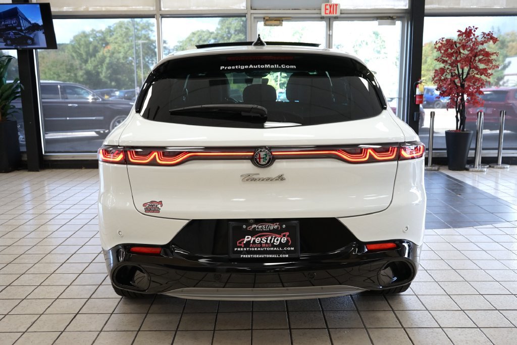 Used 2024 Alfa Romeo Tonale Ti w/ Active Assist Package AWD/4WD image 16