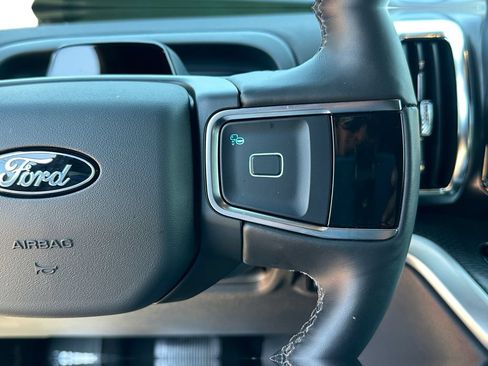 Used 2026 Ford Expedition Platinum w/ Stealth Appearance Package AWD/4WD image 18
