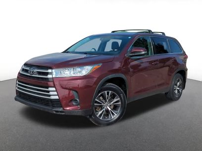 Used 2019 Toyota Highlander LE