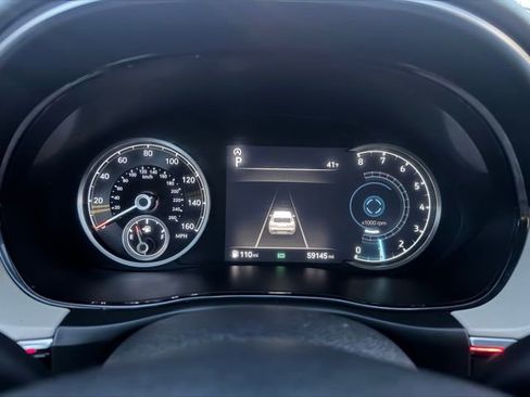 Used 2022 Genesis GV70 2.5T w/ Advanced Package image 31